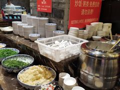 -成渝龙火锅(都江堰店)