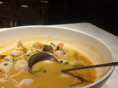 金汤酸菜鱼-大鸭梨烤鸭店(花园村店)