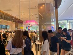 等位区-奈雪的茶(印象城店)