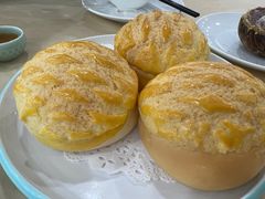 菠萝包-美景家宴