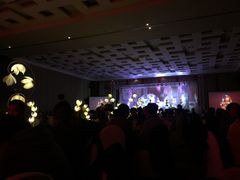 -上海龙之梦万丽酒店