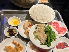 云南过桥米线-南蛮子(进贤路店)