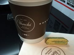 -VENCHI 闻绮(上海佛罗伦萨小镇店)