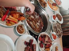 -绿岛港轩海鲜烤肉涮锅自助餐厅