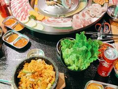 -哈哈碳都·牛肋条无限自助烤肉(宝龙店)