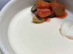 酸奶-小大董·烤鸭(观景餐厅·南京西路店)