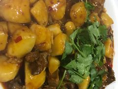 土豆烧牛腩-勇猛子川菜馆(新军路店)