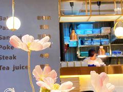 -POKEE VIA&Brunch·维娅(重庆来福士店)