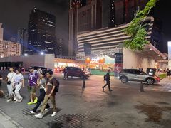 -席娜卡琳火车铁道夜市