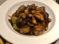 -半山腰·云南菜(侨福芳草地店)