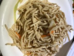 -吕氏疙瘩汤·海鲜新鲁菜(凯德mall新都心店)