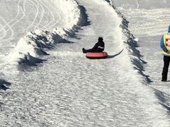 -华彬猛犸滑雪场
