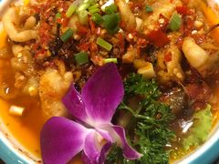 -觅山云南菜(泊富ICITY店)