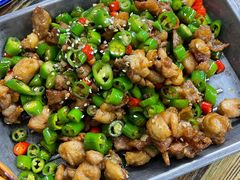 辣子鸡-八张桌子(老店)
