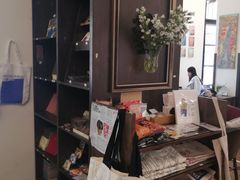 -良友书坊(安徽路店)