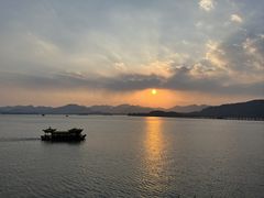 -湖畔居茶楼(湖滨店)