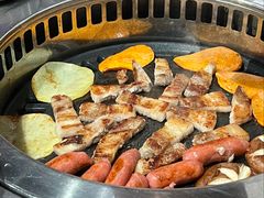 -香猪坊韩国烤肉专属门店(魏公村店)