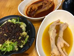 -二孃鸡爪爪(东郊记忆店)