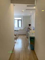 -海豚湾高端月子会所(黄浦店)