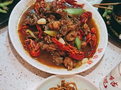 小龙虾爱上牛蛙-沪小胖·小龙虾·蓝龙王(八佰伴店)
