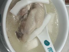 -四季缤纷椰子鸡(雨花亭凯德广场店)