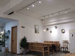 大堂-东土食研所(渔港路店)