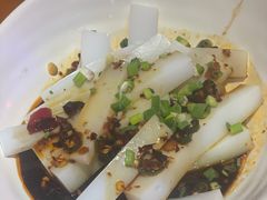 酸辣凉粉-二钳洞庭虾蟹·江湖菜(成都鹭岛店)