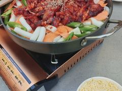 -豚妈妈汤饭·部队锅(南京东路店)