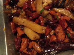 -鸣记脆皮烤鱼·海鲜烤鱼(三八广场店)