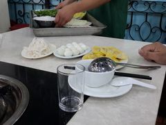20130915175837-东东骨头王火锅城(宝山店)