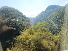 -蝶舞清江·恩施地心谷景区