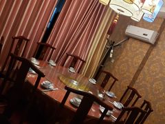 -满堂春特色餐馆