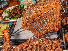 -呼吉牧蒙古烤肉·烧烤·小龙虾