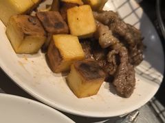 -合易泓烤肉•首创生椰大油边(宁山路店)