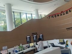 -广州市白云区图书馆