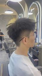 -苏奇发型·烫发染发