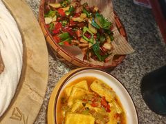 -云荷里·蒸汽石锅鱼·云南菜(中发百旺店)