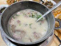 新鲜猪杂粥-南记食粥坊·宵夜大排档(莲花总店)