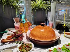 -三人行骨头王火锅(长寿店)
