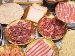 -龙巢盱眙龙虾·牛蛙·烧烤宵夜(八卦岭店)
