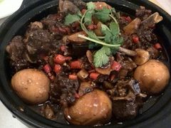 永新狗肉-向塘土鸡总店(八一广场店)