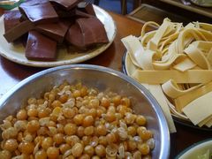 -曹丞相·地锅鸡·地锅鱼(武林店)