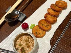 脆糖榛果鹅肝酱配伊比利亚葱油饼-随堂里