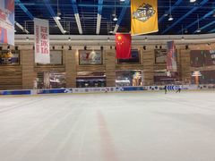 -冠军冰场(环球中心店)