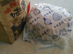 -麦当劳(百联西郊购物中心店)