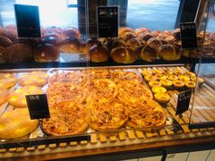 -Dough&Joe团憩(瑞虹天地月亮湾店)