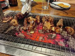 特色烤羊排-柿子树炭烤羊腿(金台路店)