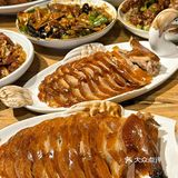 认准北京大爷大妈排队的店准没错！这家烤鸭🐮