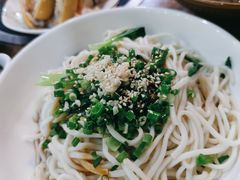 葱油拌面-村姑三黄鸡(解放店)