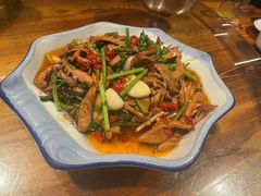 -益华家菜屋(世茂店)